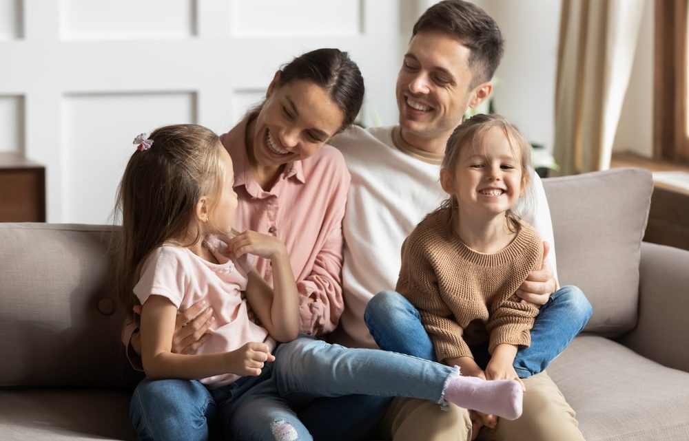 Comment améliorer la communication en famille : conseils pratiques pour mieux se comprendre